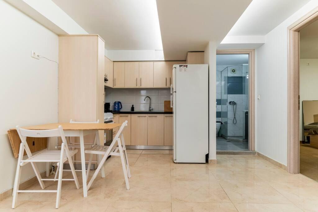 Apartment At Ano Glifada. Athens Ngoại thất bức ảnh